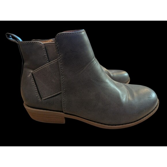 Older Girls Gray Side Zip Faux Leather Ankle Booties, Size 2, Wonder Nation - Picture 4 of 11